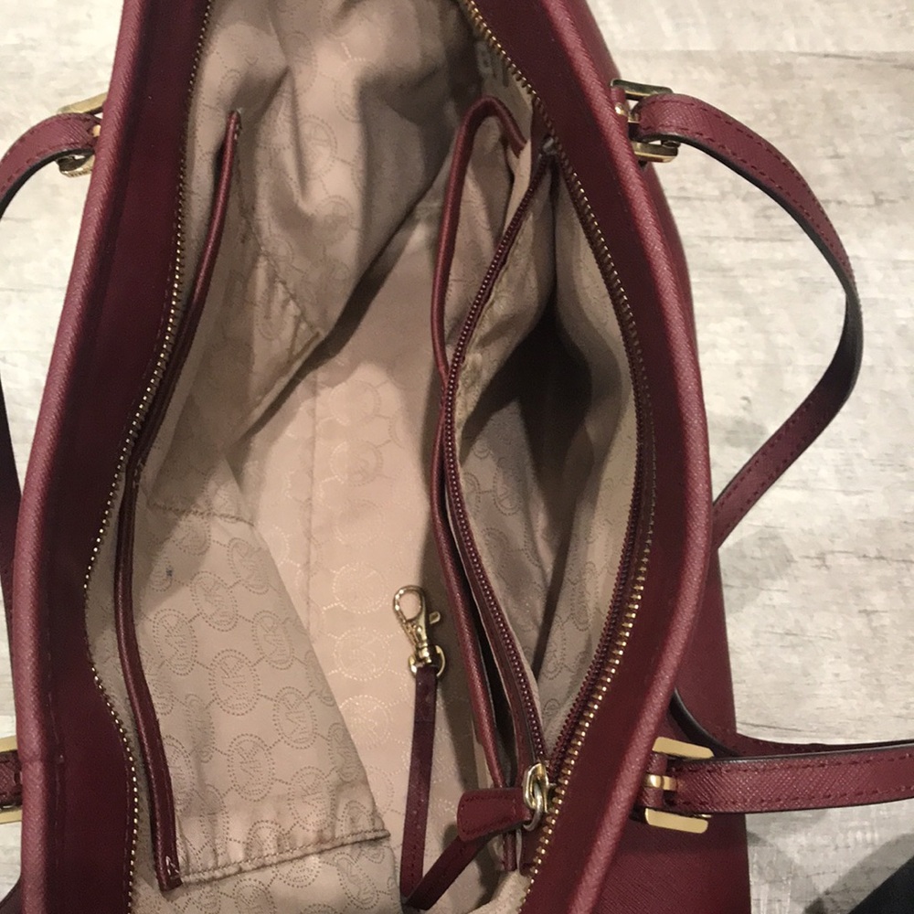 Michael Kors burgundy tote. - Picture 14 of 16